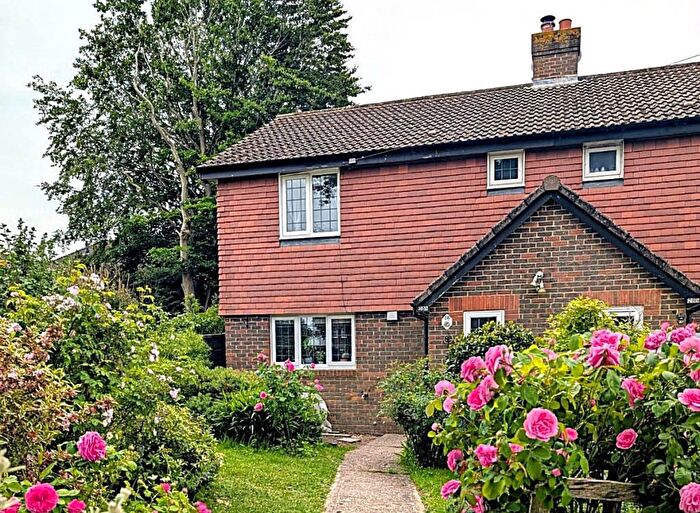 3 Bedroom Semi-Detached House For Sale In Allington Crescent, Newick, East Sussex, BN8