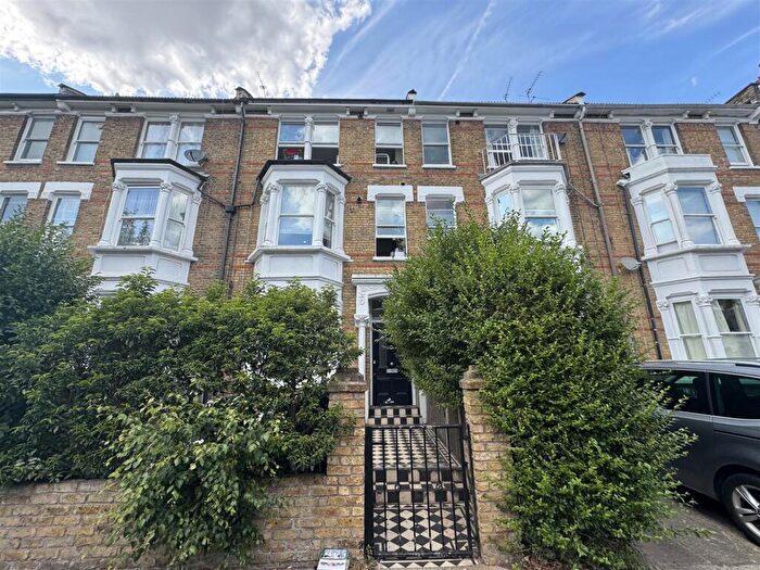 2 Bedroom Flat To Rent In Fairmead Road, Upper Holloway, N19