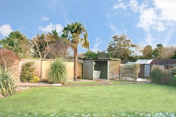 3 Bedroom Detached Bungalow For Sale In Old Tye Avenue, Biggin Hill, TN16
