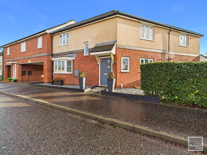 3 Bedroom Semi-Detached House For Sale In Dr Torrens Way, New Costessey, NR5