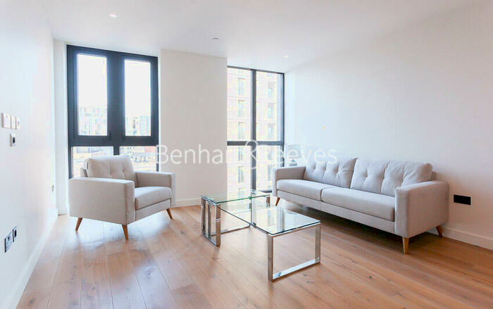 1 Bedroom Apartment To Rent In Emery Wharf, Wapping, E1W