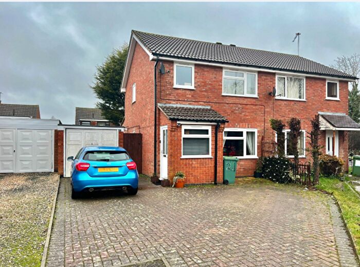 3 Bedroom Semi Detached House To Rent In Hunters Way, Leicester Forest East, LE3