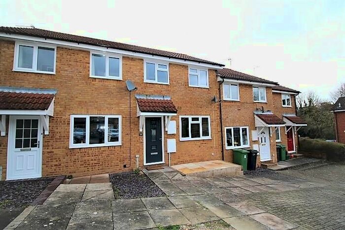 2 Bedroom Terraced House To Rent In Chantry Mews, Basingstoke, RG22