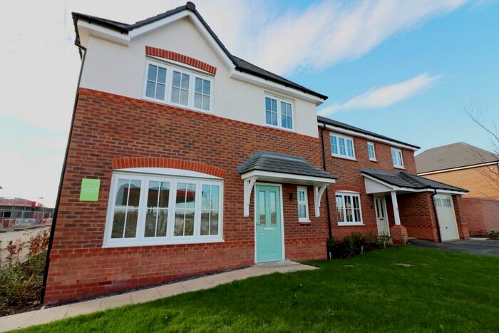 4 Bedroom Detached House To Rent In Kingfisher Street, Ellesmere Port CH65