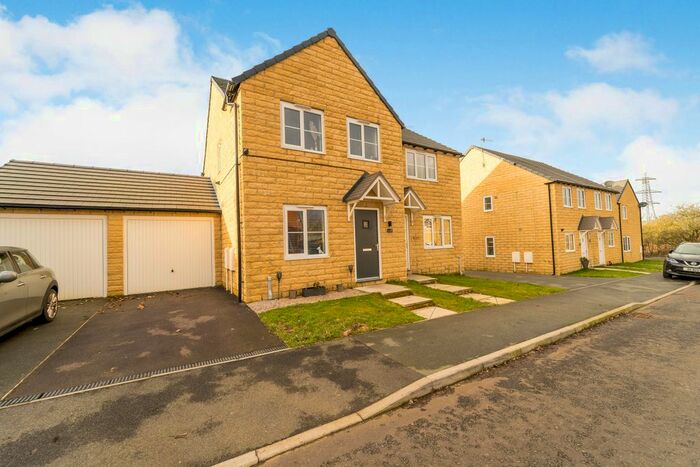 3 Bedroom Semi-Detached House For Sale In The Spigot, Hapton, Burnley, BB12