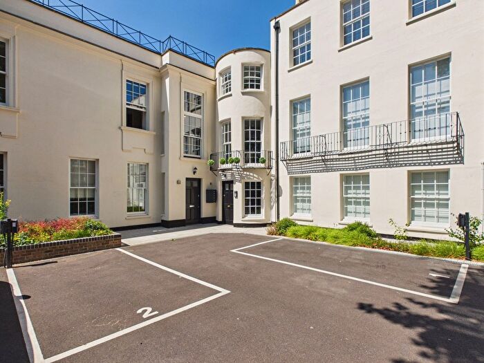 1 Bedroom Flat To Rent In North Place, Cheltenham, GL50