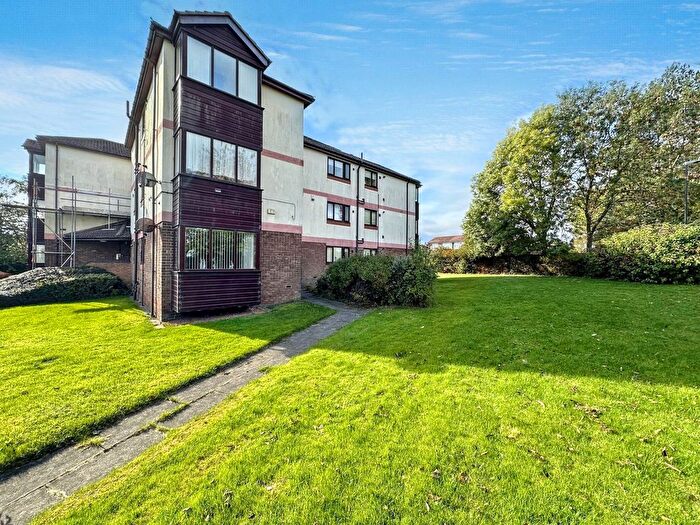 2 Bedroom Flat To Rent In Edgeware Court, Sunderland, SR5