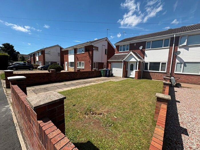 3 Bedroom Semi Detached House To Rent In Hornsby Road, Armthorpe, Doncaster, DN3