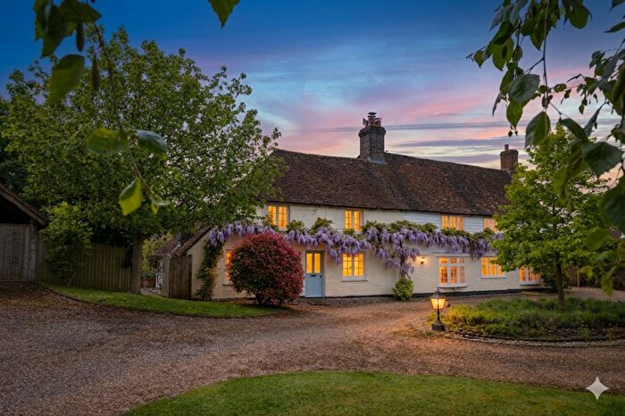 4 Bedroom Cottage For Sale In High Street, Burwash, Etchingham, TN19