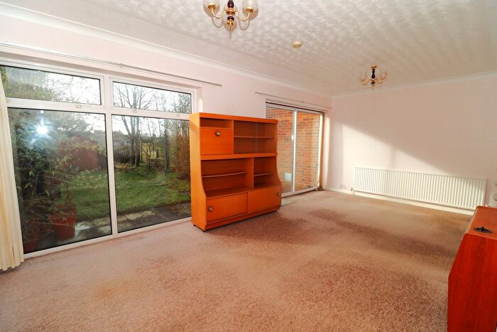 3 Bedroom Terraced House For Sale In Roundacres Way, Bexhill-On-Sea, TN40