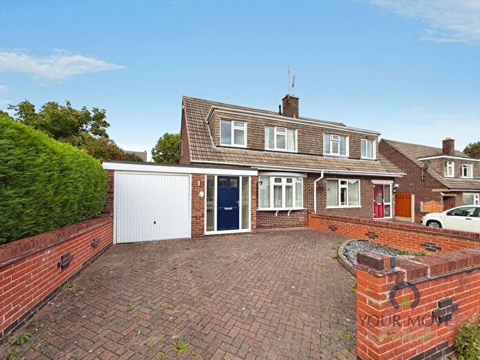 3 Bedroom Semi Detached House For Sale In New Road, Newhall, Swadlincote, Derbyshire, DE11
