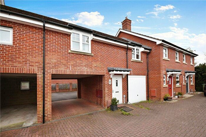 2 Bedroom House For Sale In Withy Close, Romsey, SO51