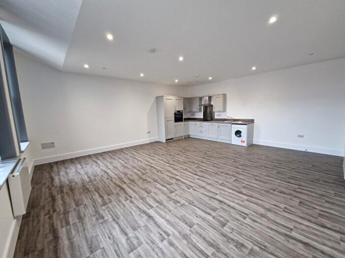 2 Bedroom Apartment To Rent In King Edward Avenue, Melton Mowbray, Leicestershire, LE13