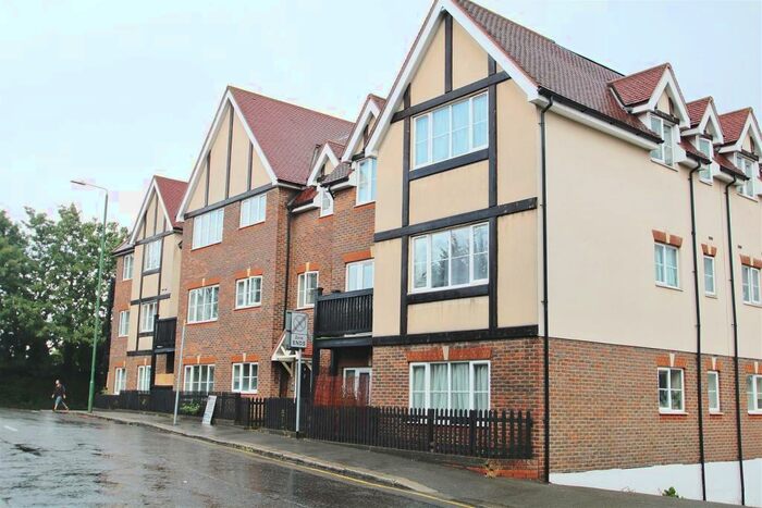 2 Bedroom Apartment To Rent In Bramall House, Langley Park Road, Sutton, SM1