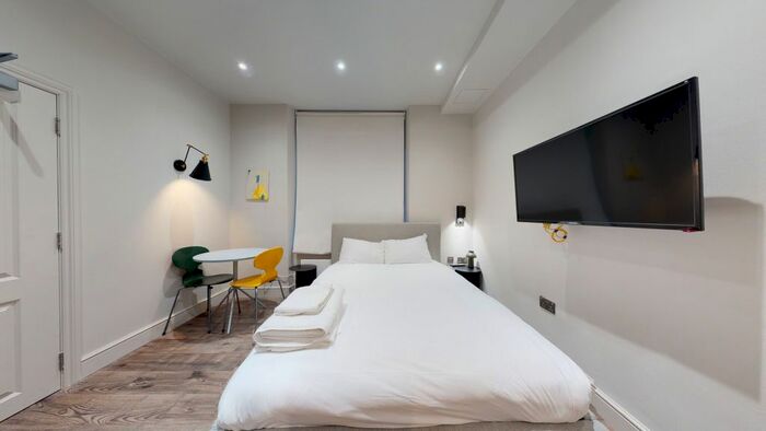 Studio To Rent In Clanricarde Gardens, London, W2