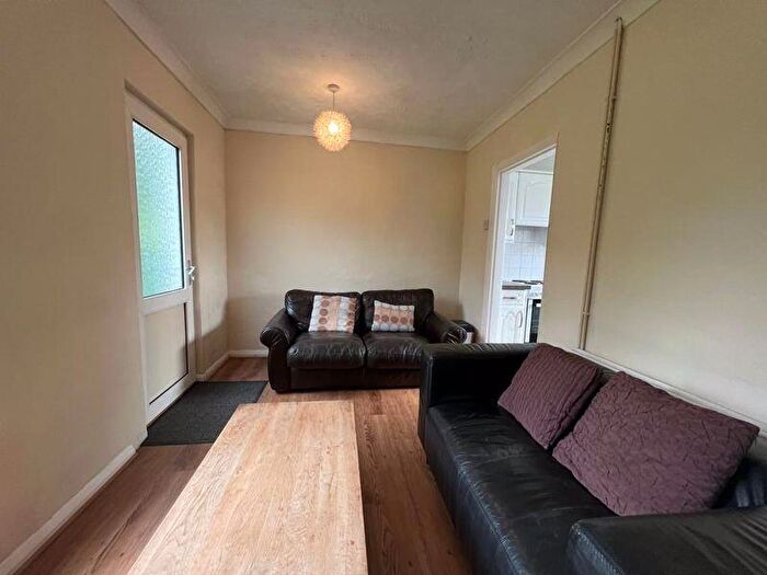 4 Bedroom House Of Multiple Occupation To Rent In Davey Drive, Brighton, BN1