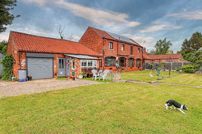 4 Bedroom Detached House For Sale In High Street, East Ferry, DN21