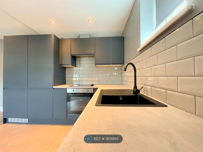 2 Bedroom Flat To Rent In Doncaster, Doncaster, DN4