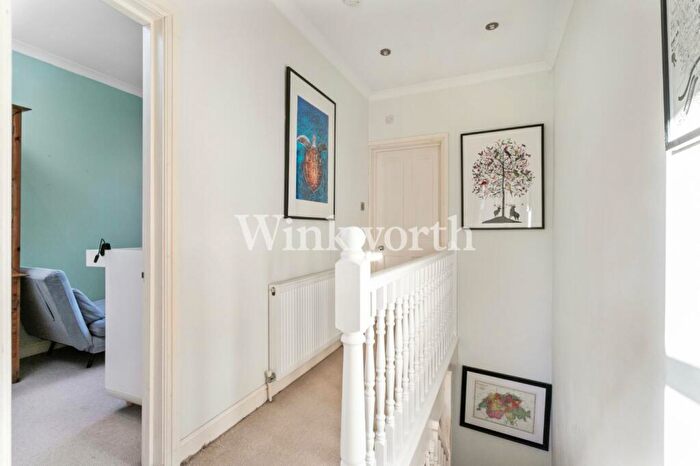 2 Bedroom Terraced House For Sale In Conway Road, London, N15