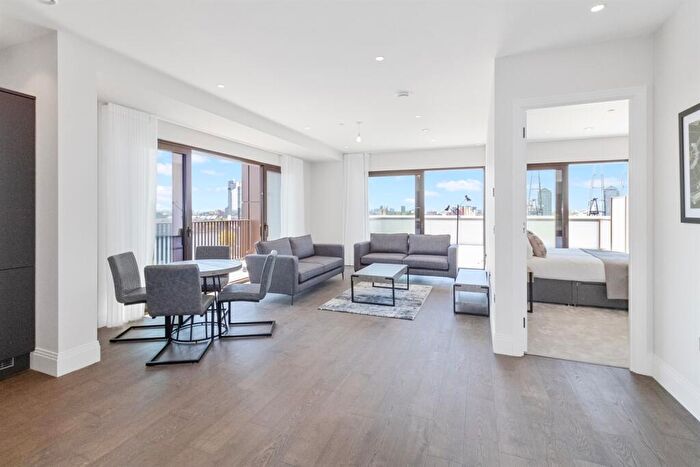 2 Bedroom Apartment To Rent In Dock East, Selsdon Way, E14
