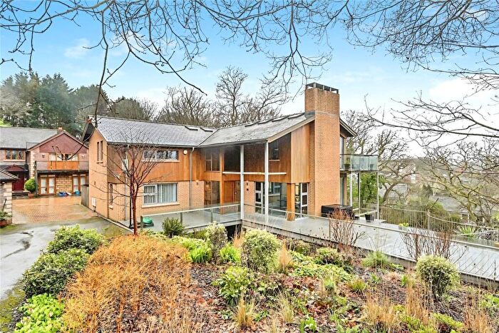 5 Bedroom Detached House For Sale In Hollybush Road, Cardiff, CF23