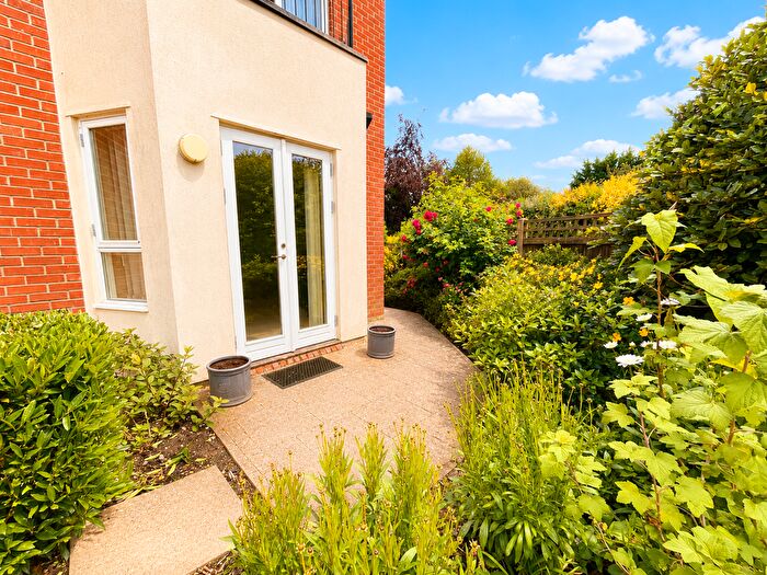 2 Bedroom Flat For Sale In Fairland Court, Wymondham, NR18