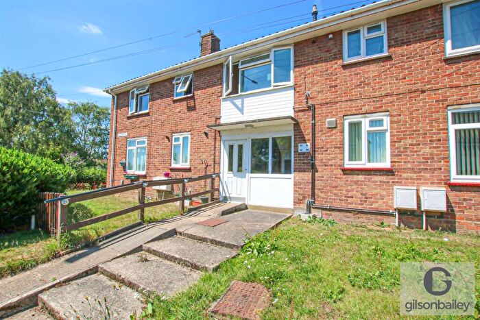 2 Bedroom Flat For Sale In Watling Road, Norwich, NR7