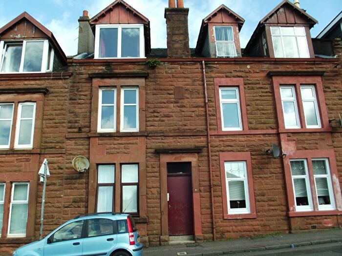 2 Bedroom Flat To Rent In Gateside Street, Largs, KA30