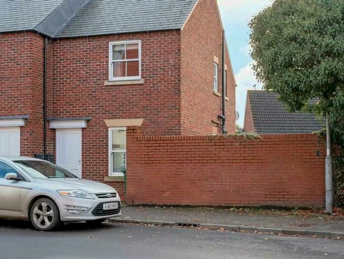 2 Bedroom House To Rent In Beckside, Beverley, HU17