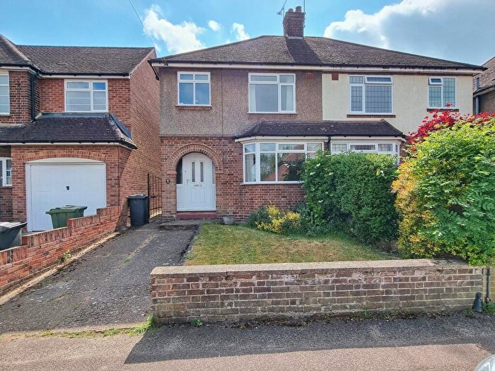 3 Bedroom Semi-Detached House For Sale In Grange Road, Ampthill, Bedfordshire, MK45