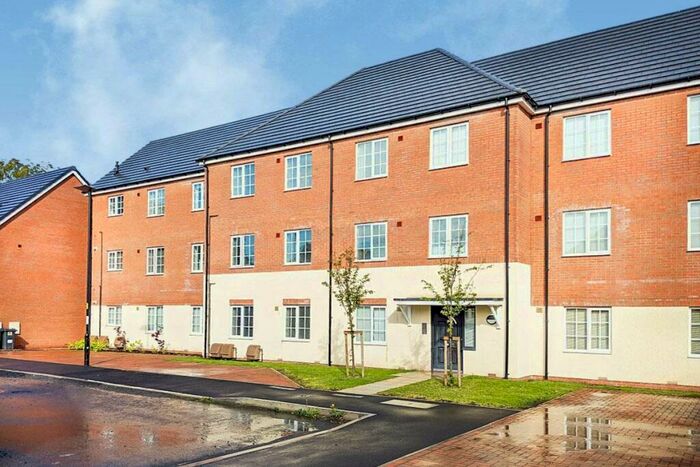 2 Bedroom Flat To Rent In Welby Road, Hall Green, Birmingham, B28