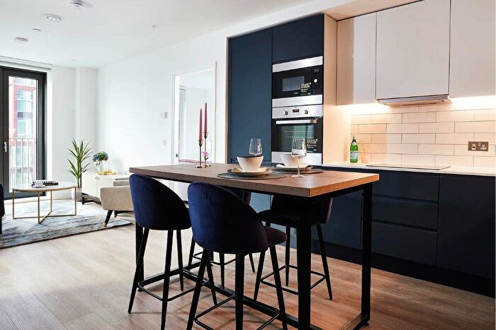 3 Bedroom Apartment For Sale In Vita Living Circle Square, Oxford Road, Manchester, M1