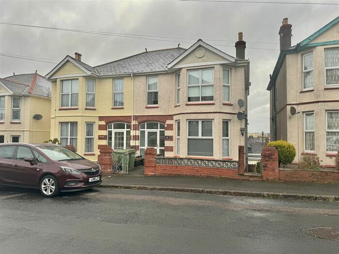 2 Bedroom Maisonette To Rent In Perinville Road, Torquay, TQ1