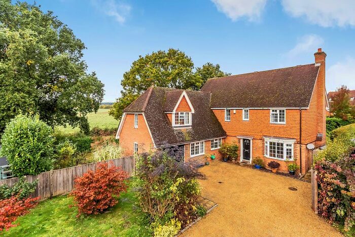 5 Bedroom Detached House For Sale In Fen Meadow, Ightham, Sevenoaks, TN15