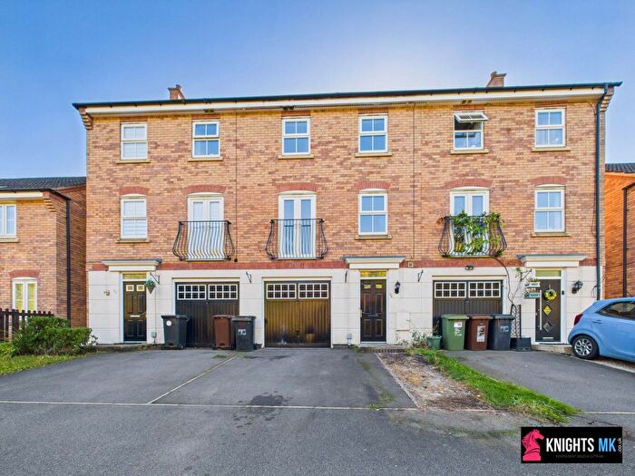 4 Bedroom Terraced House To Rent In Fieldfare Close, Corby, NN18