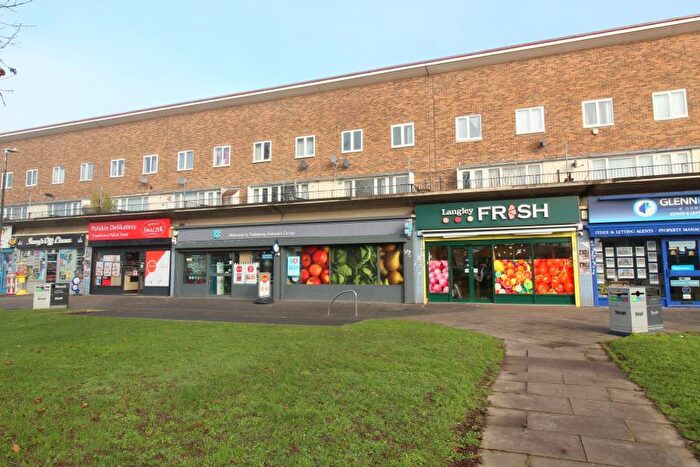 3 Bedroom Maisonette For Sale In Trelawney Avenue, Langley, SL3