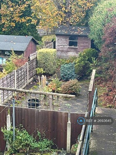 3 Bedroom Terraced House To Rent In New Mills Road, Birch Vale, High Peak, SK22