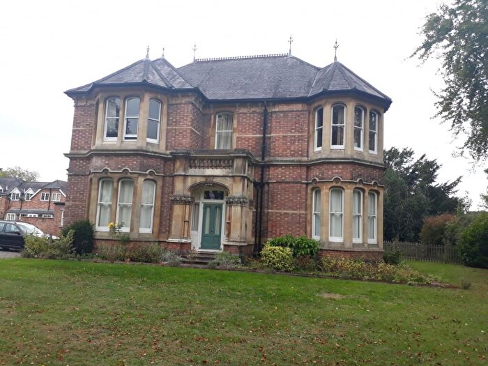 1 Bedroom Flat To Rent In Park Road, Leamington Spa, CV32