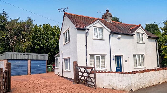 3 Bedroom Detached House For Sale In Mannerley Lane, Overdale, Telford, Shropshire, TF3