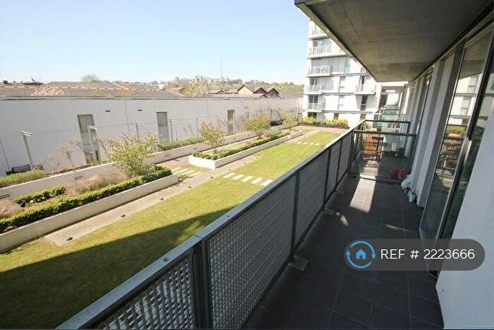 1 Bedroom Flat To Rent In Chadwell Lane, London, N8