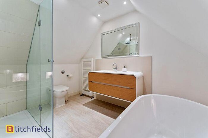 5 Bedroom Terraced House For Sale In Hampstead Way, Hampstead Garden Suburb, NW11