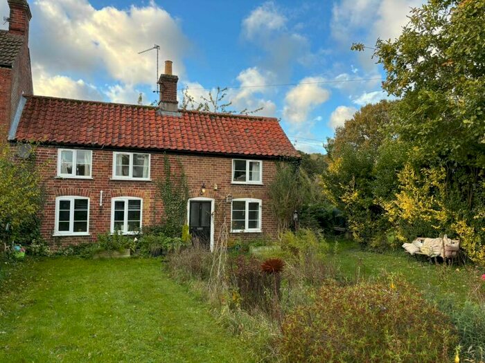 3 Bedroom Detached House To Rent In Lower Road, Rockland St Mary, NR14