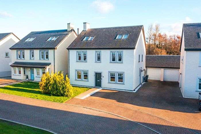 5 Bedroom Detached House For Sale In Swan Mews, Eglinton Park, KA13