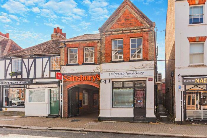 2 Bedroom Apartment To Rent In High Street, HA5