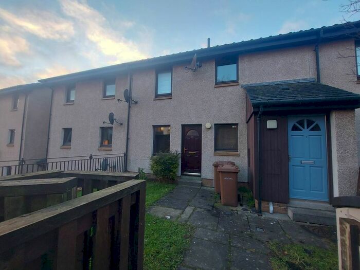 2 Bedroom Flat To Rent In Taylors Lane, Dundee, DD2