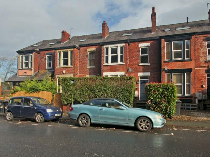 4 Bedroom Terraced House To Rent In Meanwood Road, Meanwood, Leeds, LS7