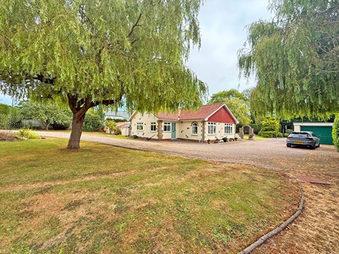 3 Bedroom Detached Bungalow For Sale In Coastal Road, Burniston, Scarborough, YO13