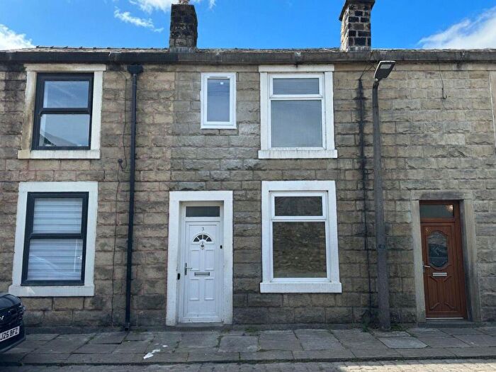 3 Bedroom Town House To Rent In Harrison Street, Ramsbottom, Bury, BL0
