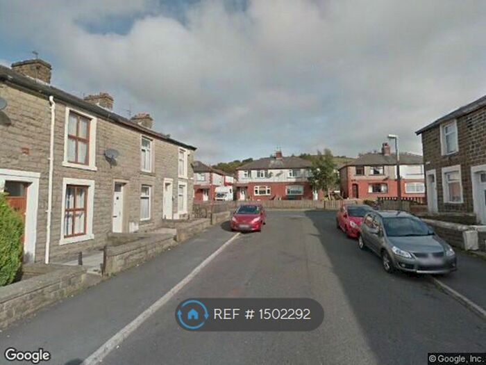 3 Bedroom Terraced House To Rent In Pine Street, Haslingden, BB4