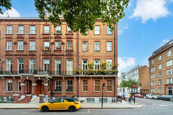 1 Bedroom Flat To Rent In Nevern Square, Earls Court, SW5